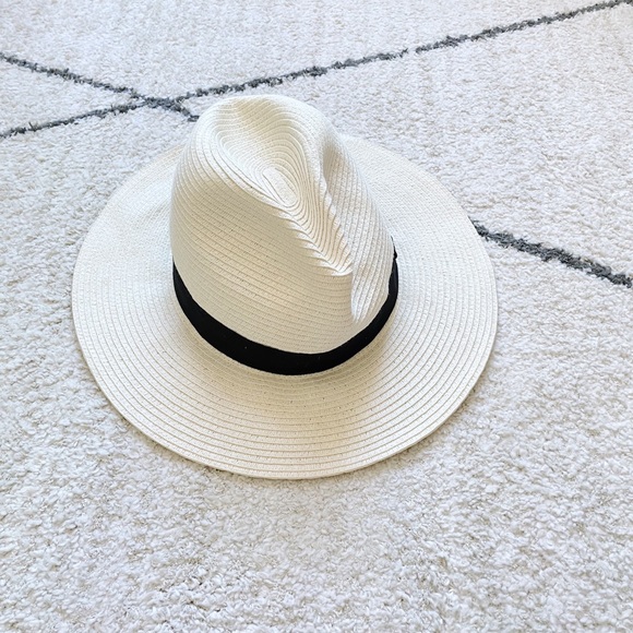 Marine Layer Floppy Straw Sun Hat 